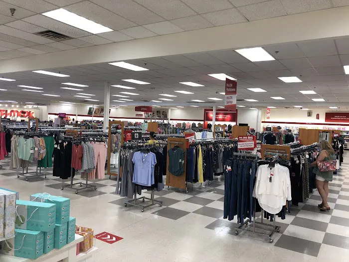 T.J. Maxx 3