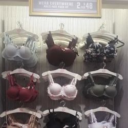 Victoria's Secret & PINK by Victoria's Secret ico