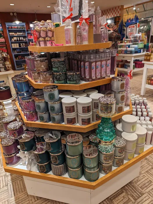 Bath & Body Works 2