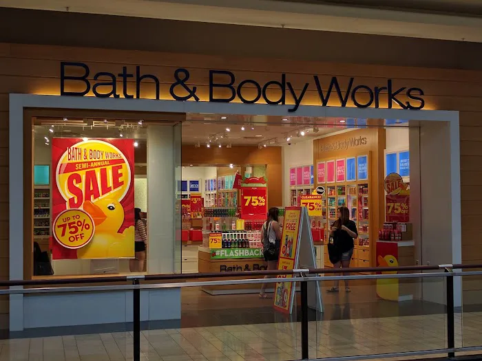 Bath & Body Works 4