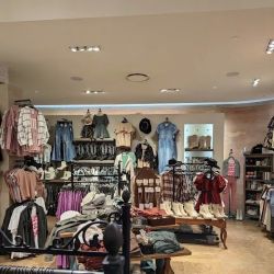 Altar'd State Ross Park Mall ico