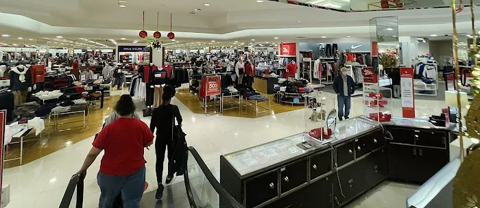 Macy's 9