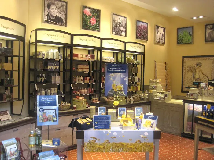 L'OCCITANE EN PROVENCE 3