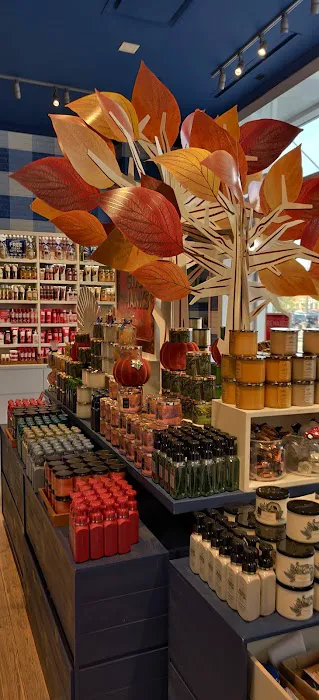 Bath & Body Works 8
