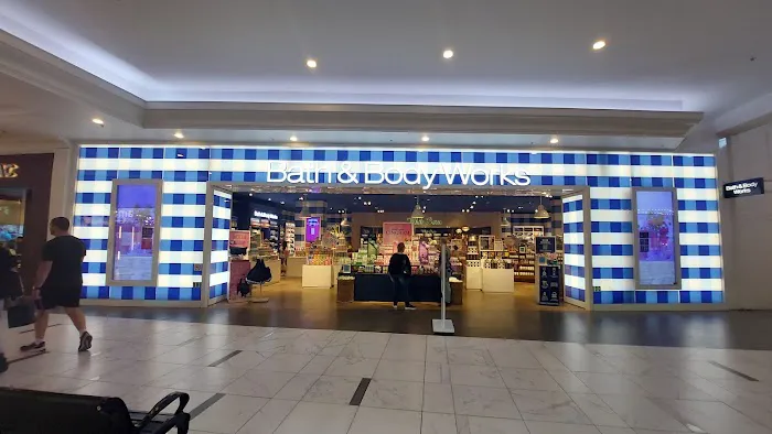 Bath & Body Works 4