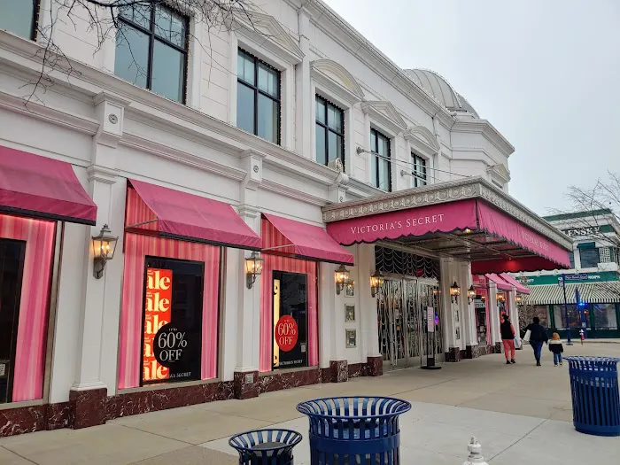 Victoria's Secret & PINK by Victoria's Secret 1