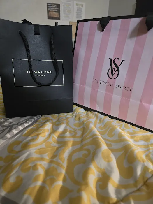 Victoria's Secret & PINK by Victoria's Secret 9