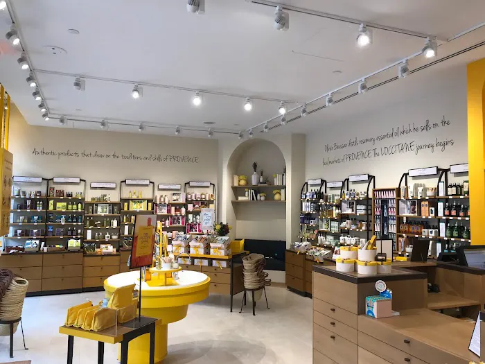 L'OCCITANE EN PROVENCE 0