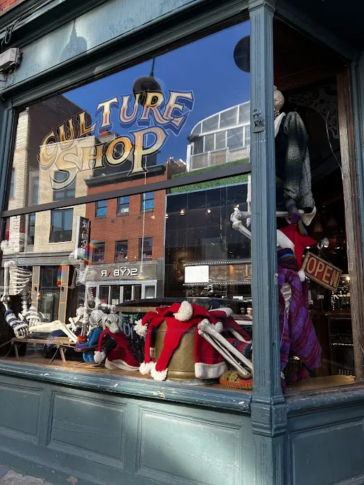 The Gilded Girl Beauty Emporium 0