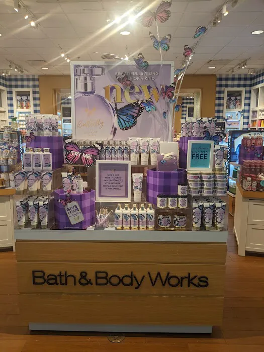 Bath & Body Works 2
