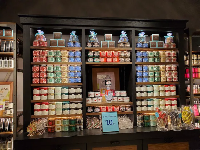 Bath & Body Works 1