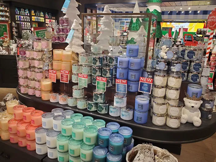Bath & Body Works 8