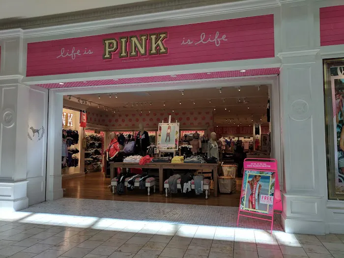 Victoria's Secret & PINK by Victoria's Secret 0