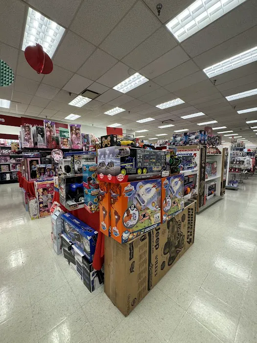 T.J. Maxx & HomeGoods 4