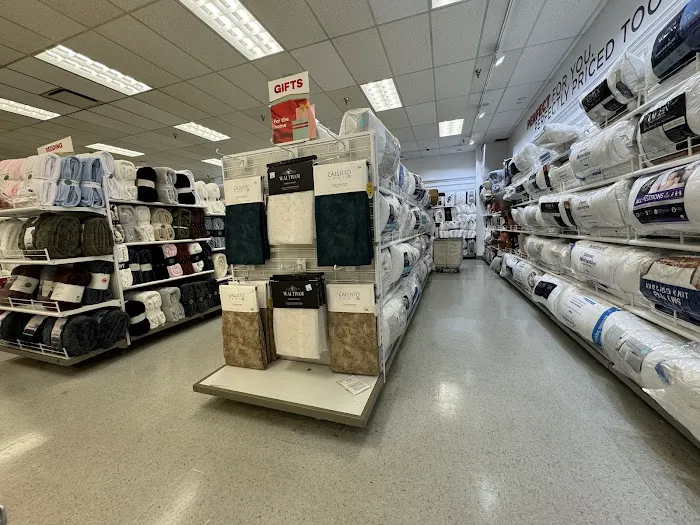 T.J. Maxx & HomeGoods 5