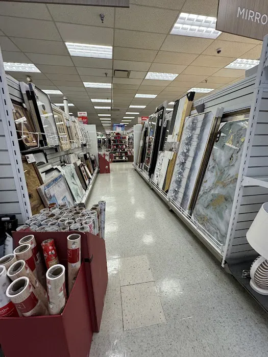 T.J. Maxx & HomeGoods 8