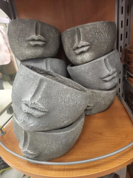 T.J. Maxx & HomeGoods 9