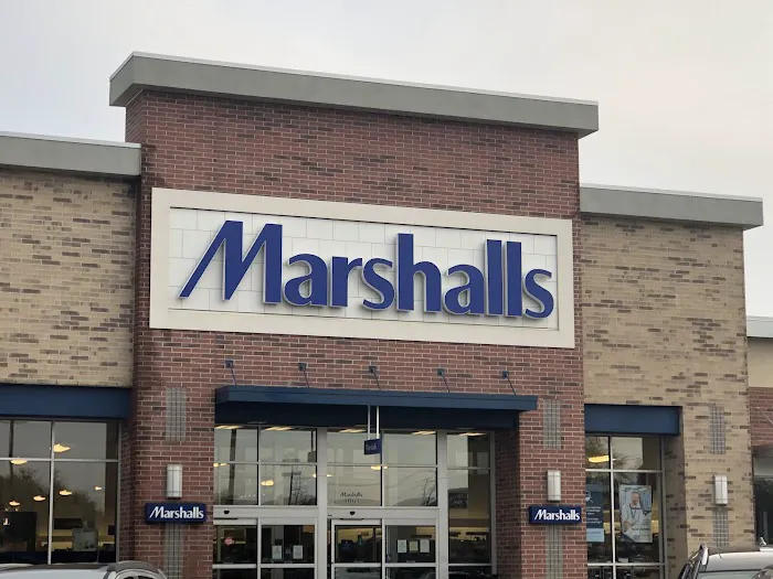 Market District Supermarket 6