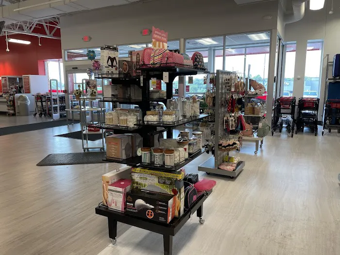 T.J. Maxx 1