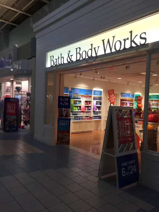 Bath & Body Works 1