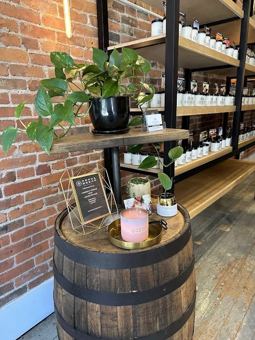 Penn & Beech Candle Co. 1