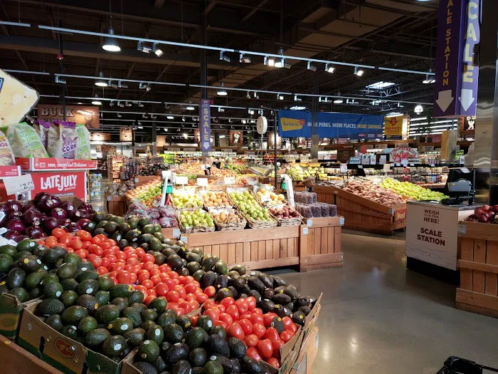 Market District Supermarket 3