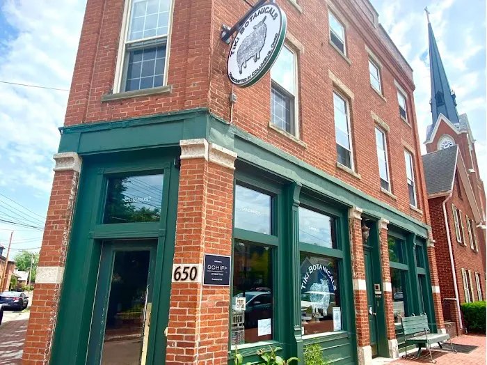 3rd & Sycamore (formerly Tiki Botanicals) 1