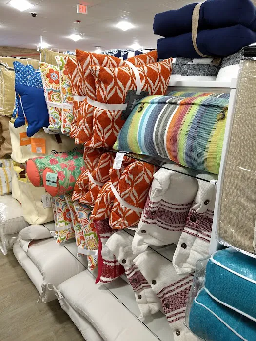 HomeGoods 0