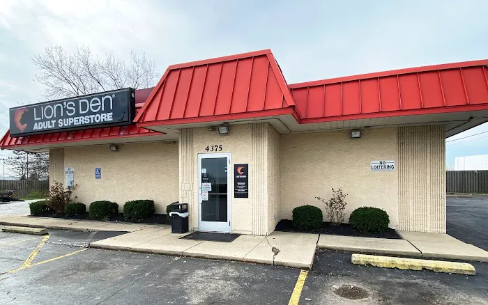 Lion's Den 5