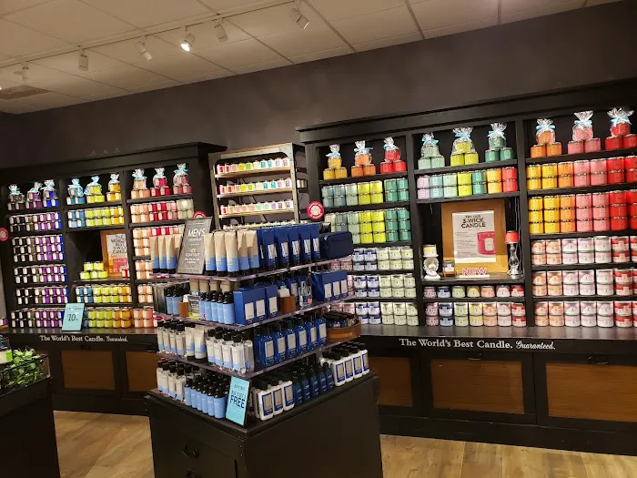 Bath & Body Works 1