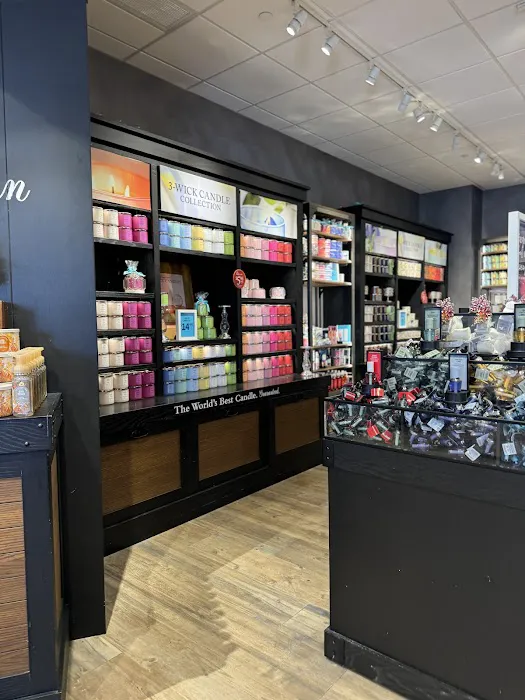 Bath & Body Works 4
