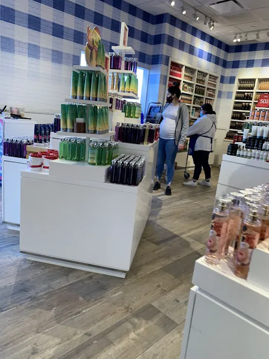 Bath & Body Works 7