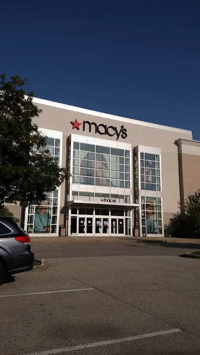 Macy's 0