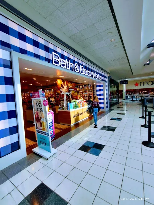 Bath & Body Works 0