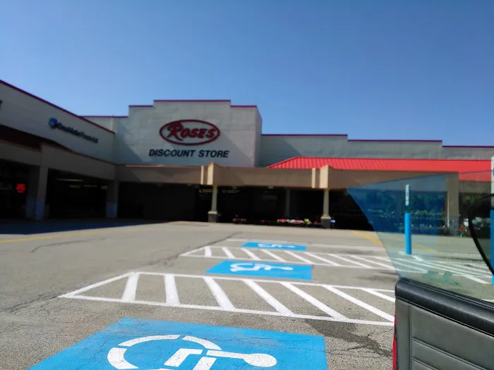 Roses Discount Store 5