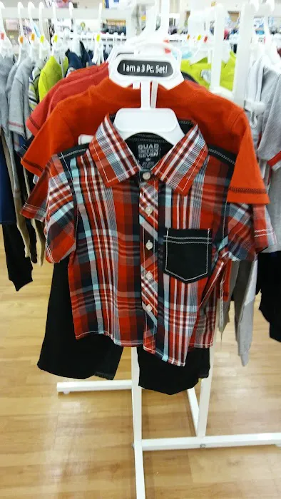 Roses Discount Store 9