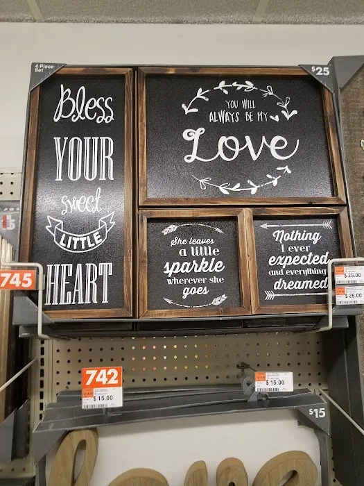 Big Lots 6