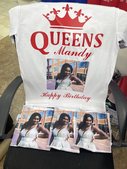 Custom T-shirt and perfumes 1