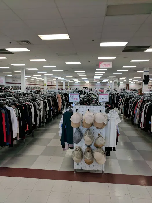 Discount Fashion Warehouse Great Western 7