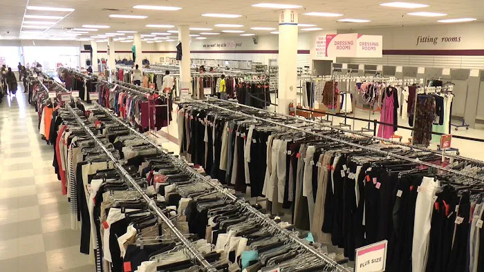 Discount Fashion Warehouse Great Western 8