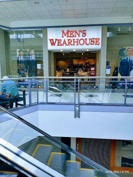 Men's Wearhouse 7