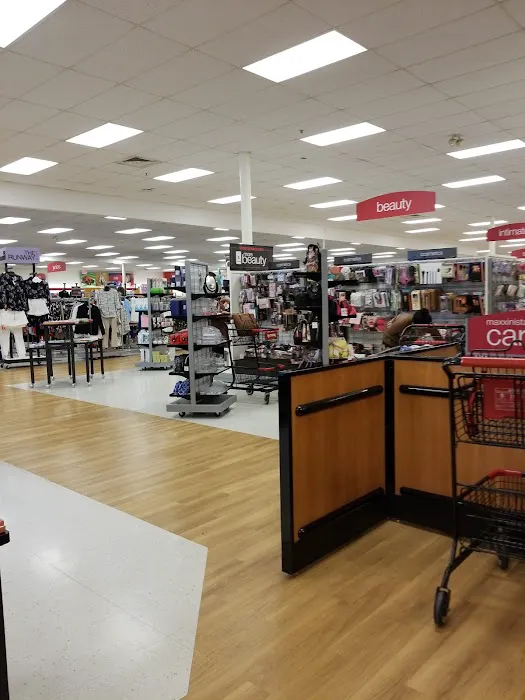 T.J. Maxx 1