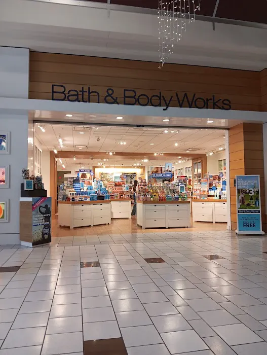 Bath & Body Works 1