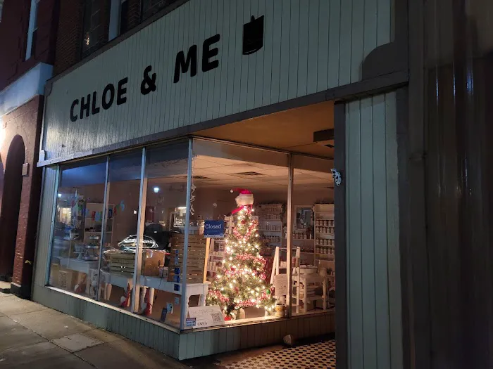 Chloe & Me Candles 0