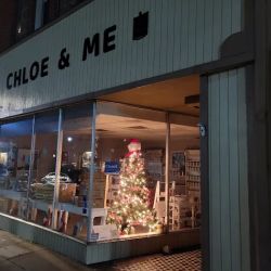 Chloe & Me Candles ico