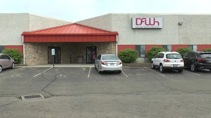 Discount Fashion Warehouse Gahanna 2
