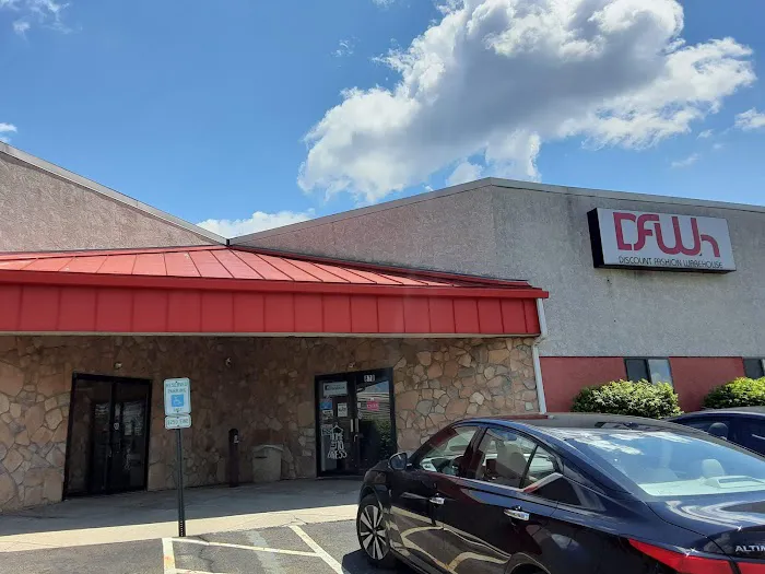Discount Fashion Warehouse Gahanna 5