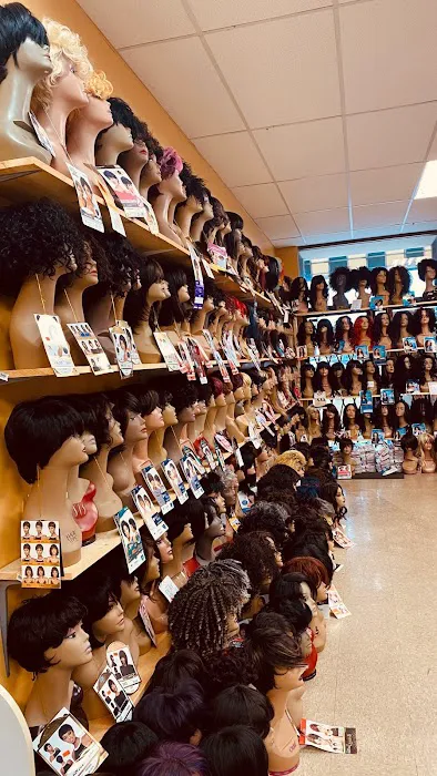 Divas Hair And Beauty 0
