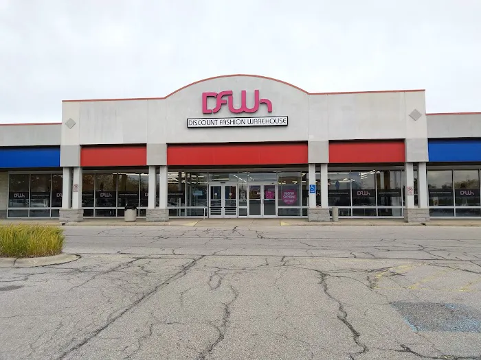 Discount Fashion Warehouse Elyria 3