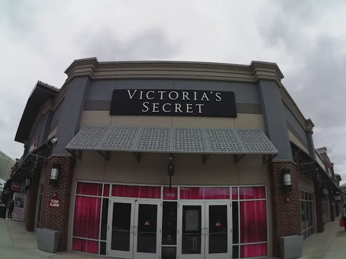 Victoria's Secret & PINK by Victoria's Secret 2